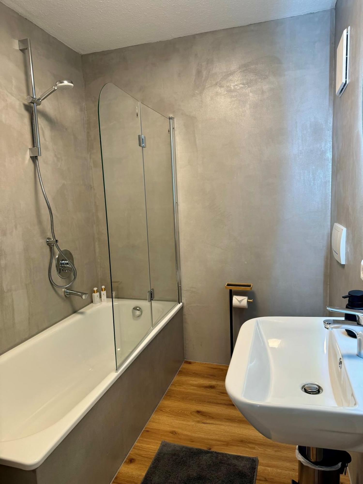 Traumhafte Wohnung Am Stadtbrunnen Der Altstadt بفولندورف المظهر الخارجي الصورة